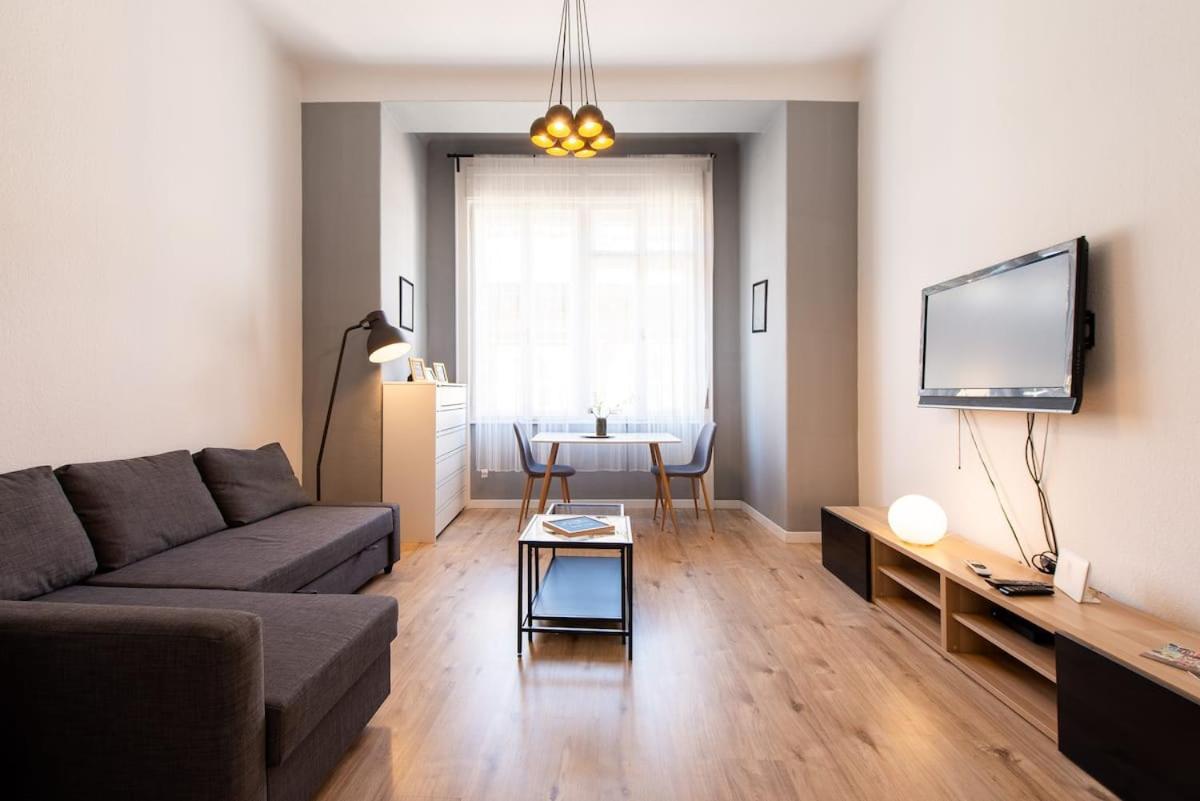 Budapest4U - New Apt In The Central Of Budapest Extérieur photo